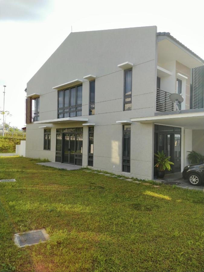Pinevalley Homestay Putrajaya Presint 12 外观 照片